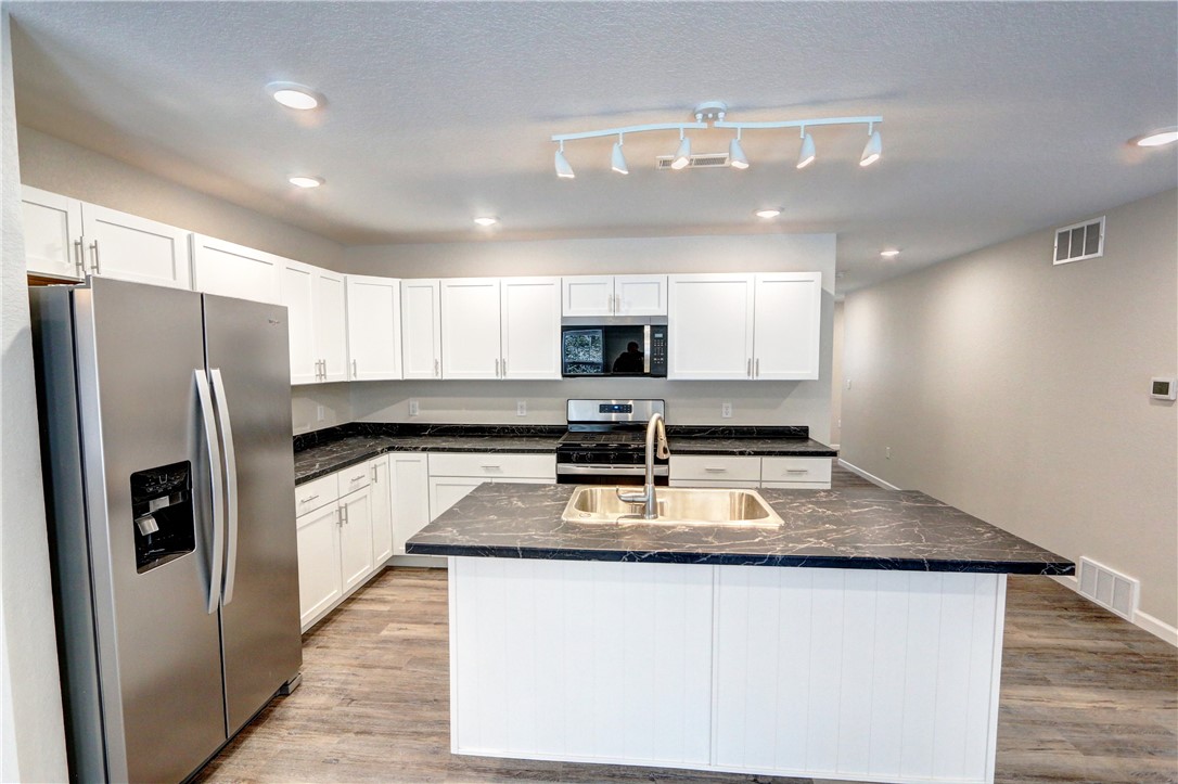 10507-Nightingale-Hayward-WI-54843-2