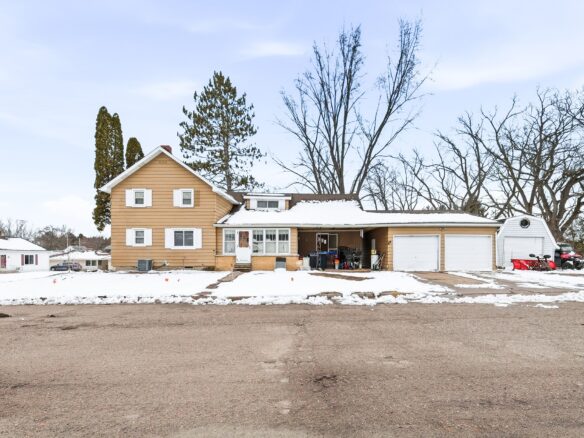106 N Jackson, Boyd, WI