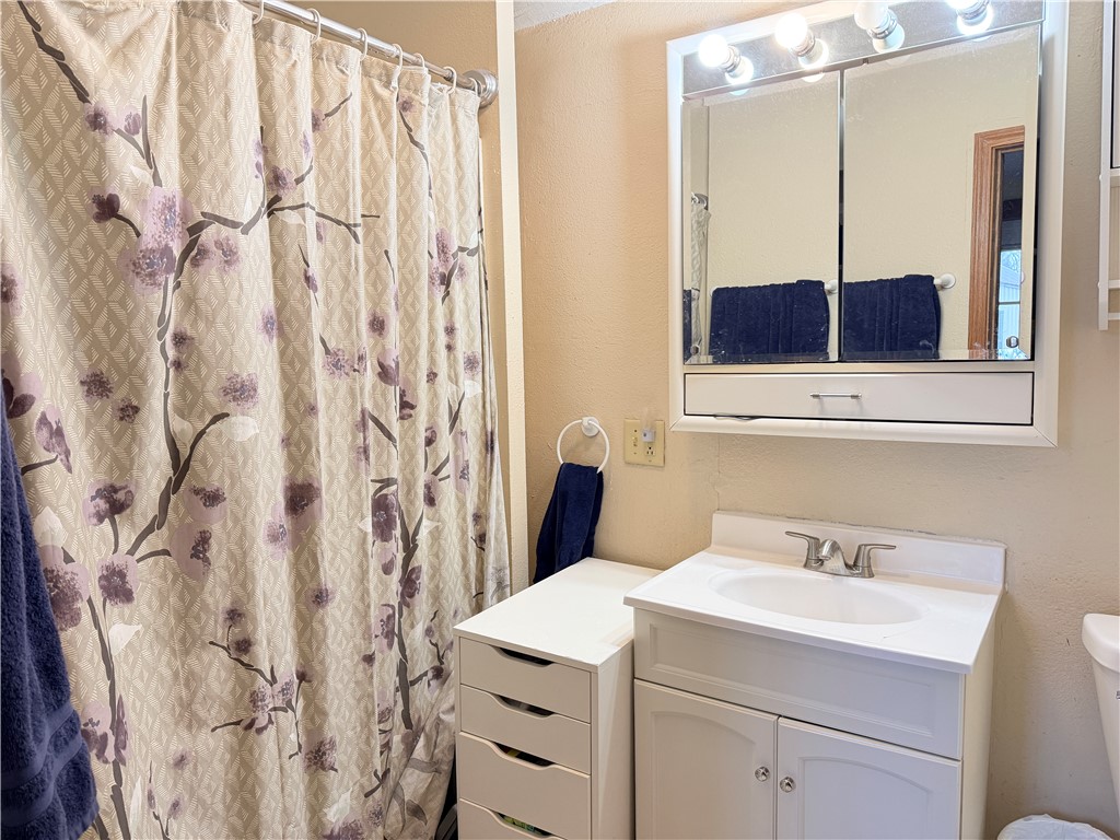 11-Gates-Rice-Lake-WI-54868-4