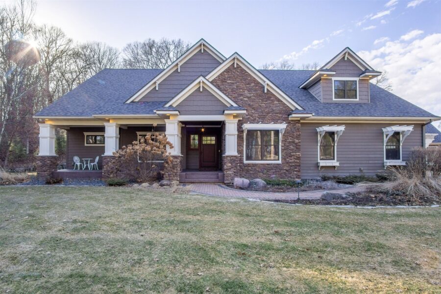 1116 Moonlight Drive