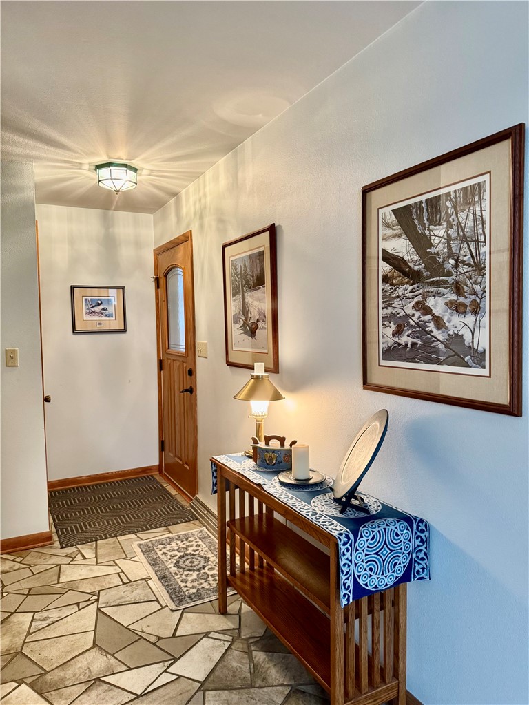 1118-Kathryn-Eau-Claire-WI-54701-2