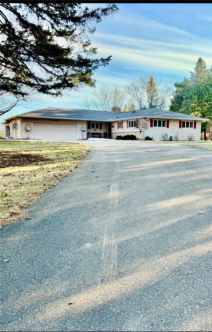 1118 Kathryn Drive Eau Claire WI 54701