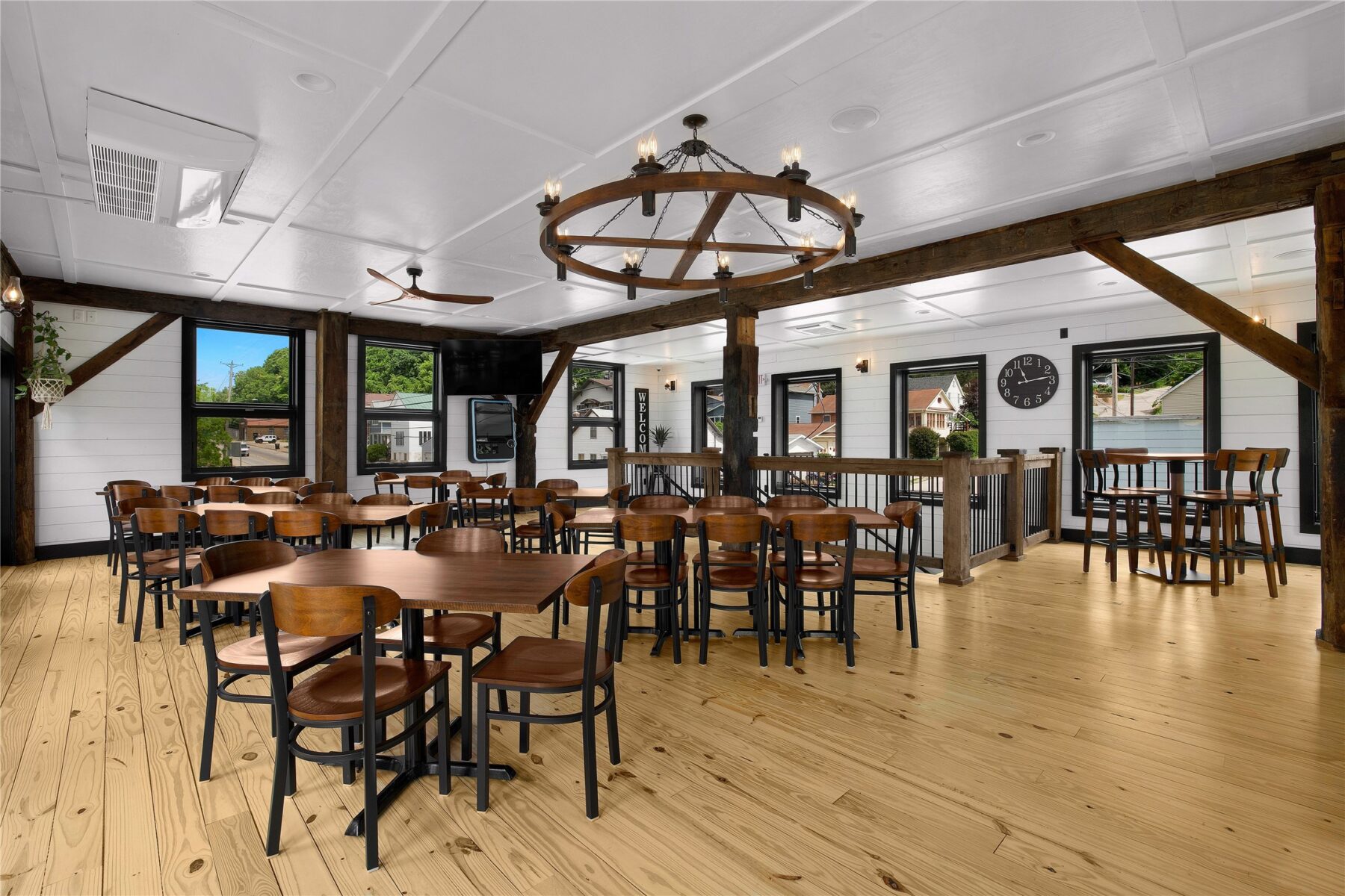 115 N Shore Drive Fountain City WI 54629 — photo 12