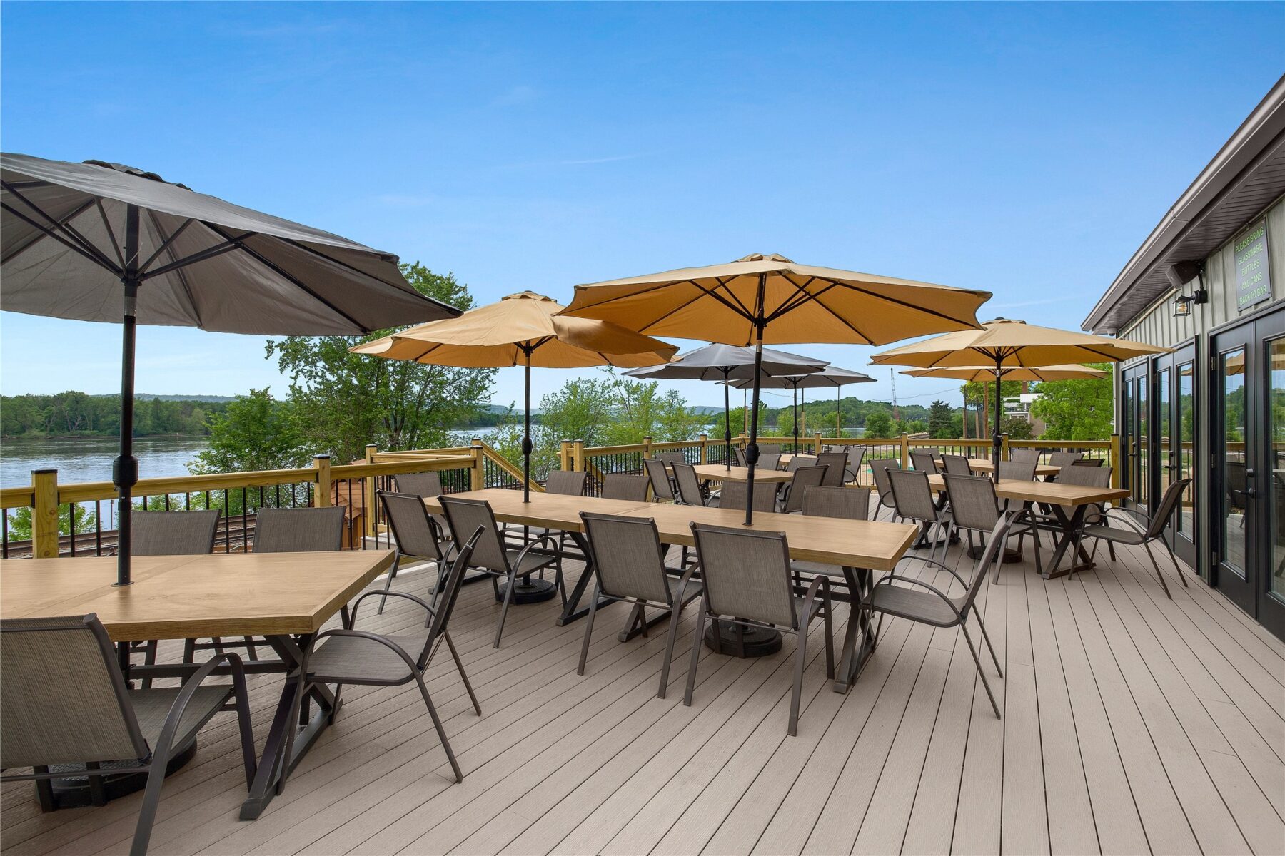 115 N Shore Drive Fountain City WI 54629 — photo 21