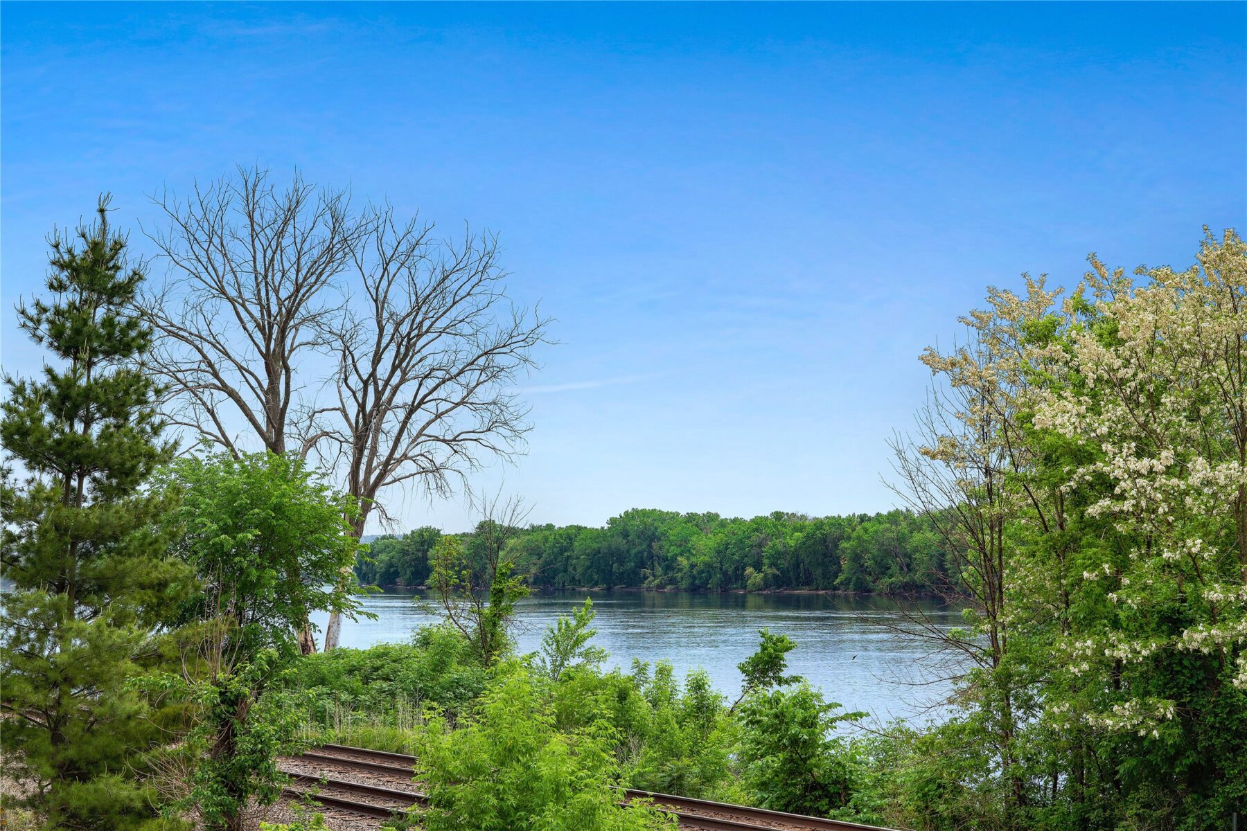 115 N Shore Drive Fountain City WI 54629 — photo 34