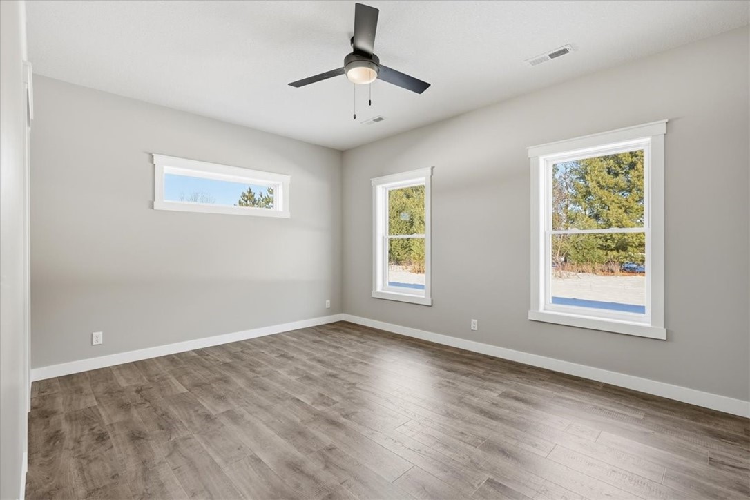 1276-200th-New-Richmond-WI-54017-5