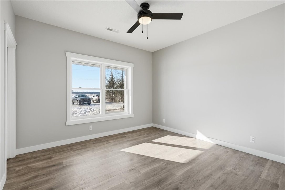 1276-200th-New-Richmond-WI-54017-6