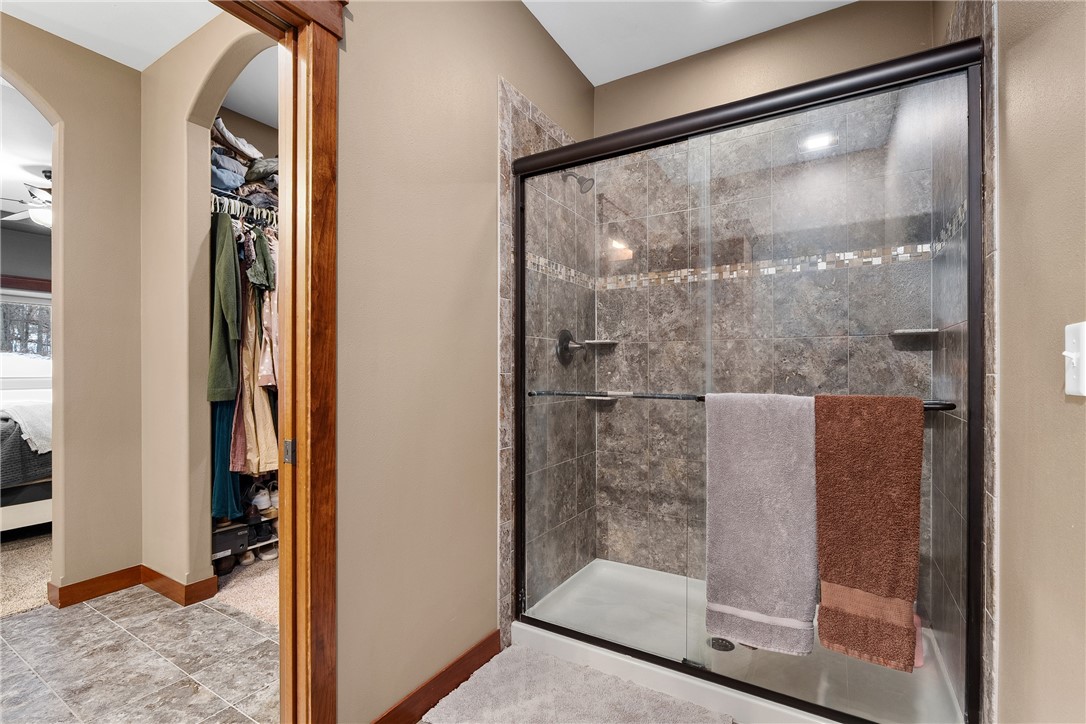 129 Grey Friar Lane, Eau Claire, WI — photo 15