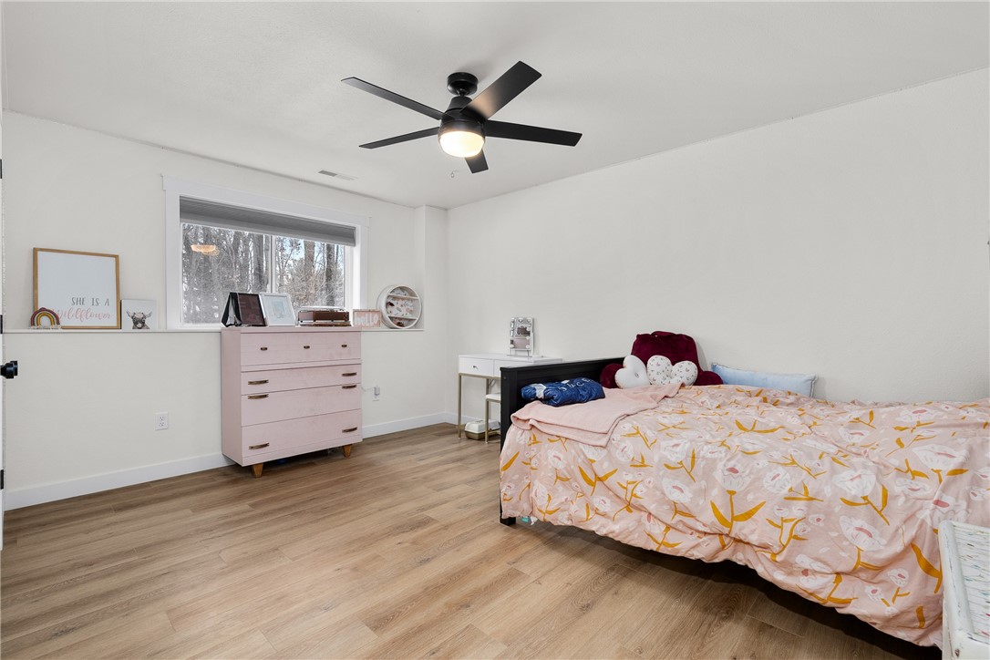 129 Grey Friar Lane, Eau Claire, WI — photo 26