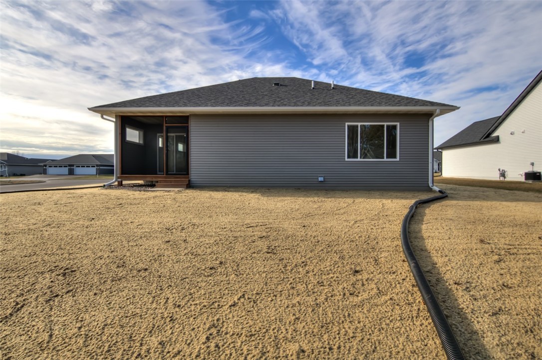 1313-Carli-Chippewa-Falls-WI-54729-8