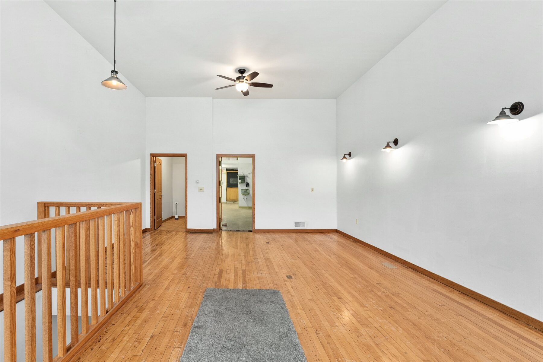 134 W Lincoln Street Augusta WI 54722 — photo 9