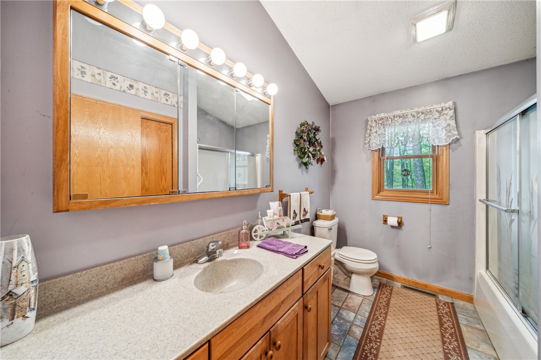 1355-Burma-Sarona-WI-54870-4