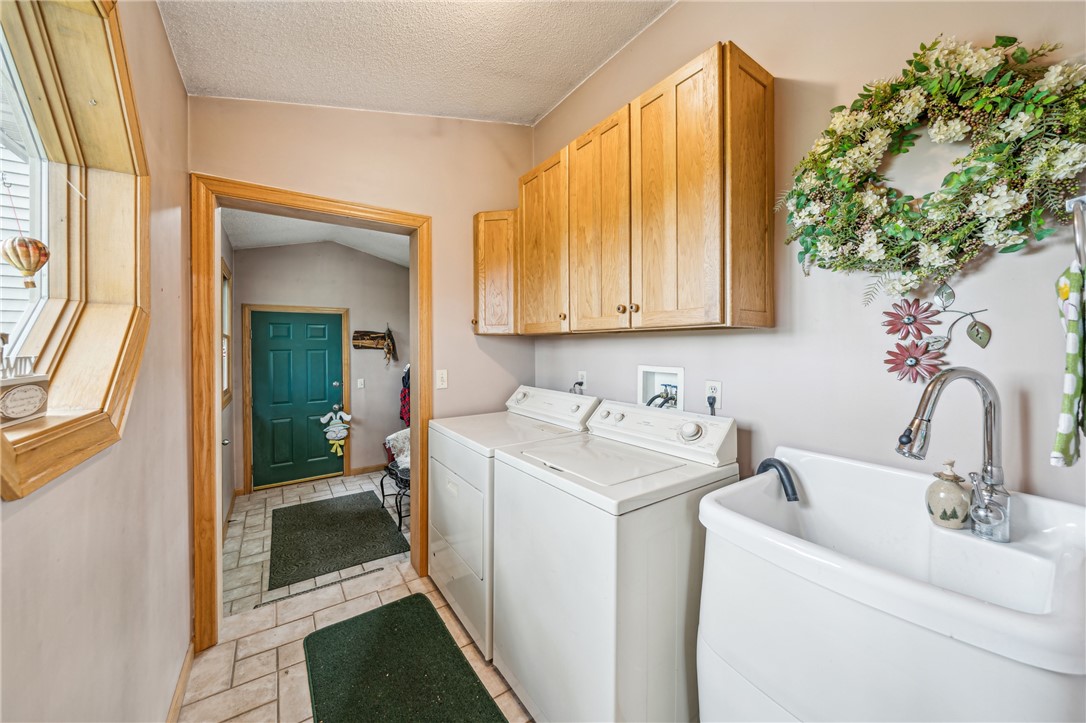 1355-Burma-Sarona-WI-54870-6