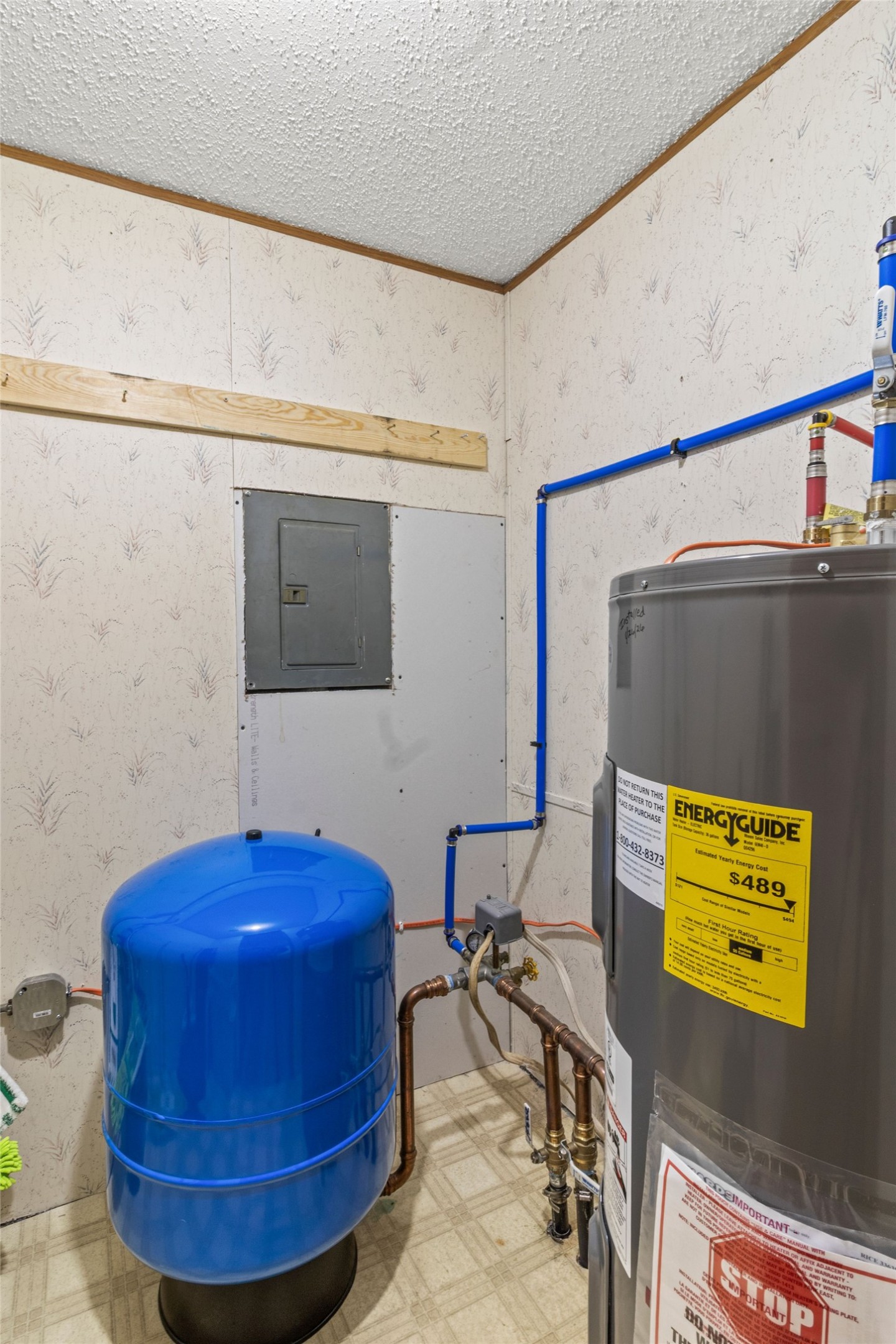 1392-7th-Almena-WI-54805-8