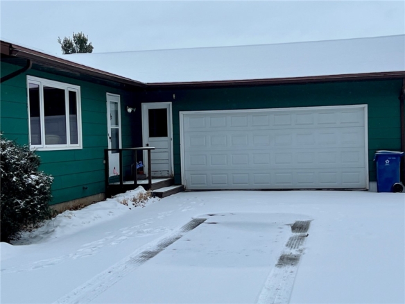 Residentialhouse for sale picture with an address of  1439 Maple Avenue in Barron and a list price of 269900