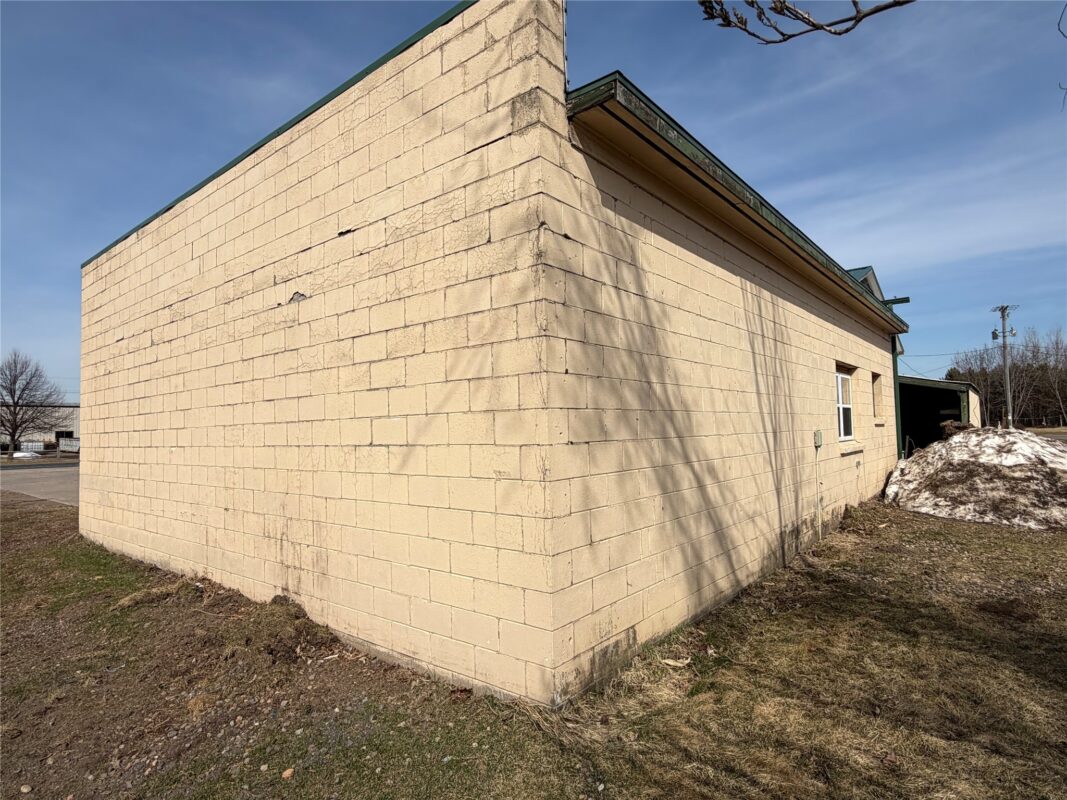 14899 State Hwy 124 Chippewa Falls WI 54729 — photo 3