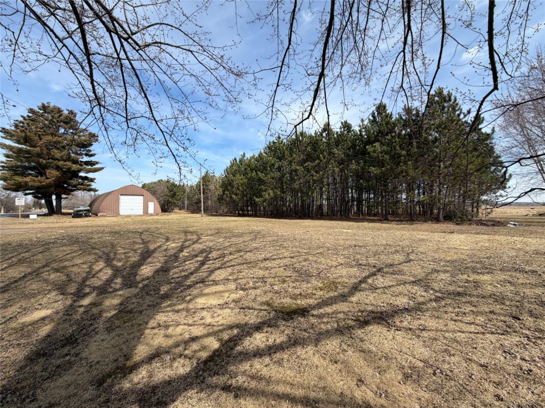 15085 State Highway 124 Chippewa Falls WI 54729 — photo 5