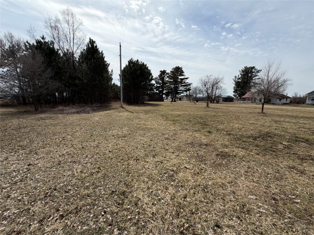 15085 State Highway 124 Chippewa Falls WI 54729 — photo 9