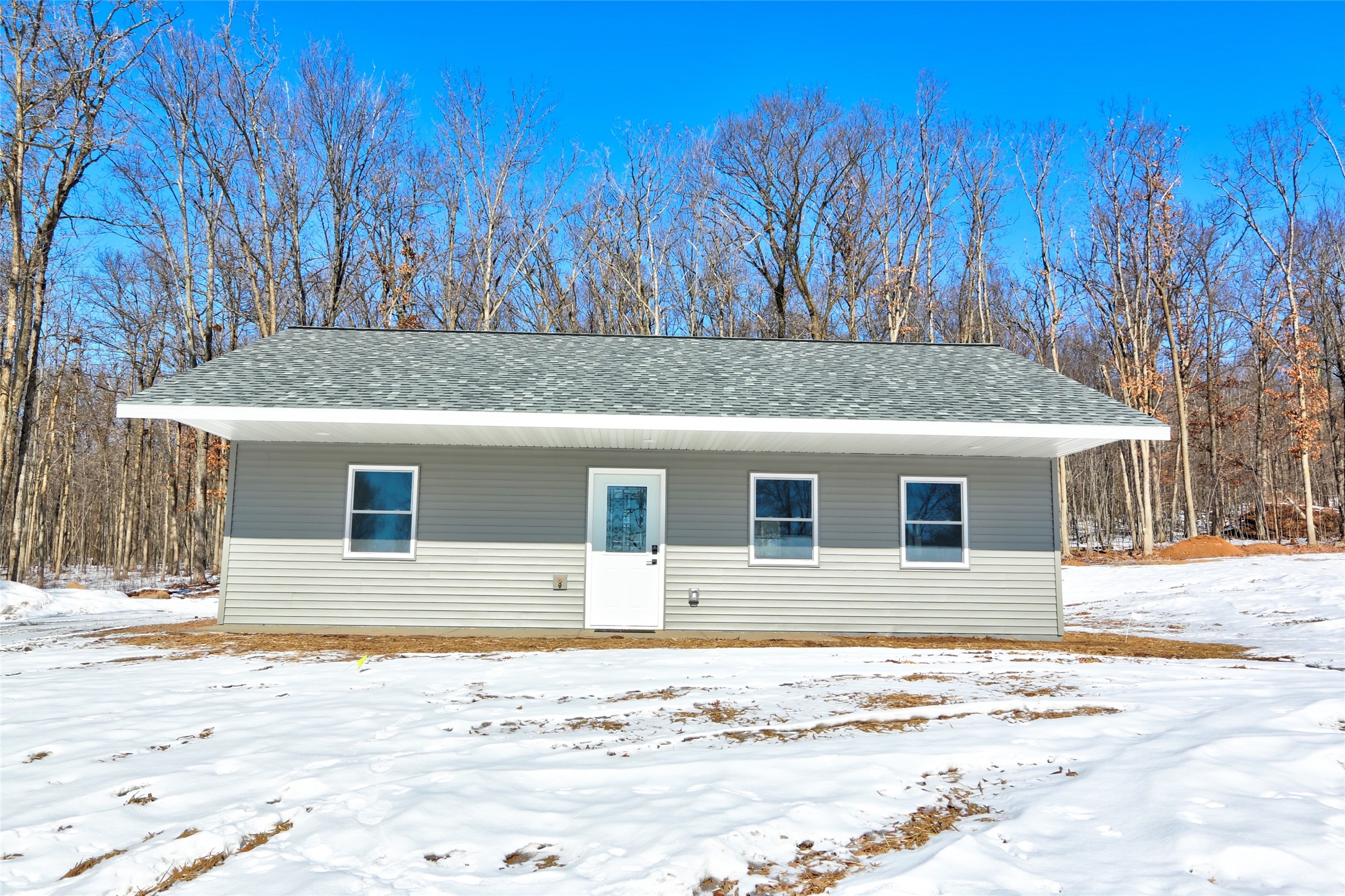 1520-Woodland-Spooner-WI-54801-8