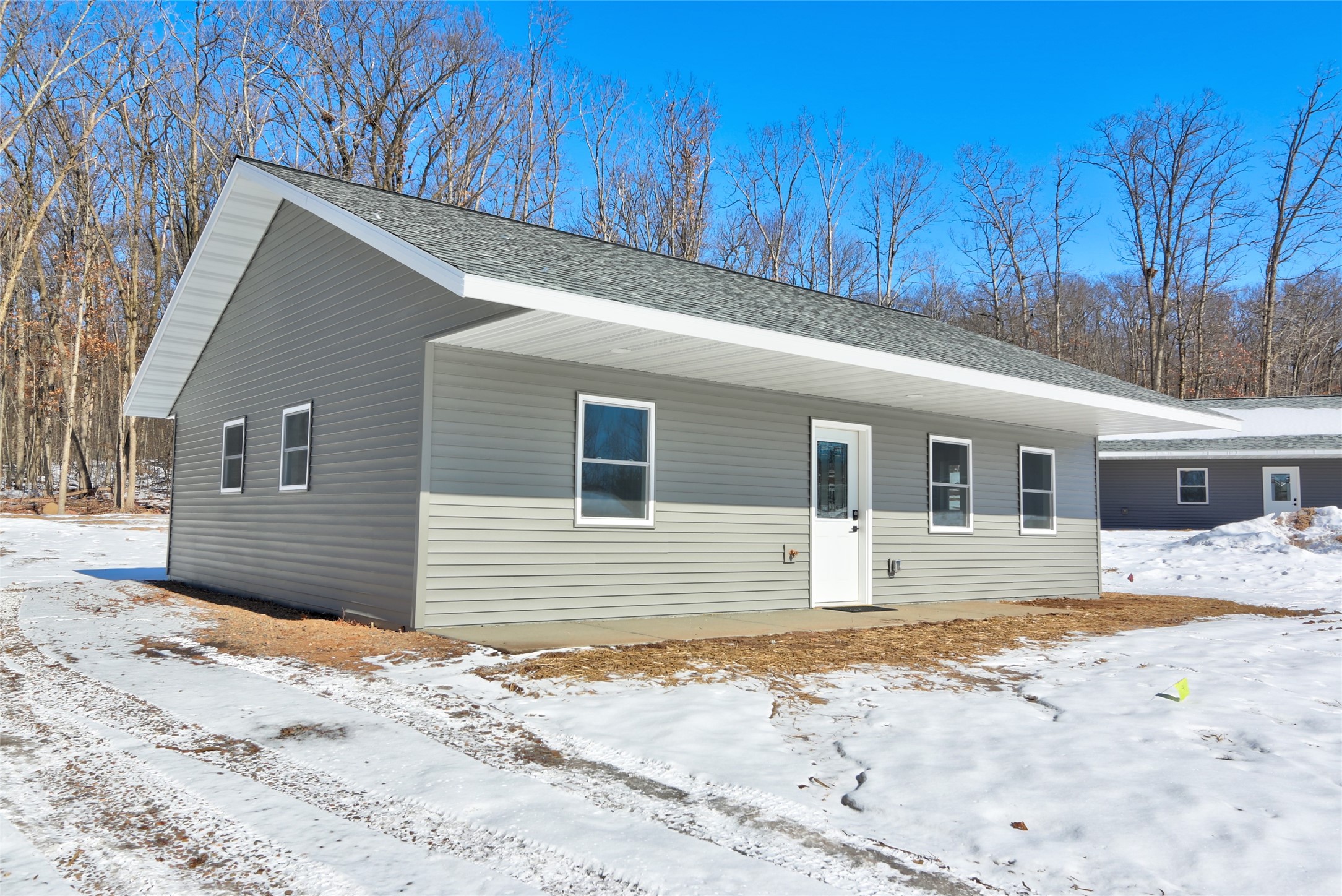 1520-Woodland-Spooner-WI-54801-9