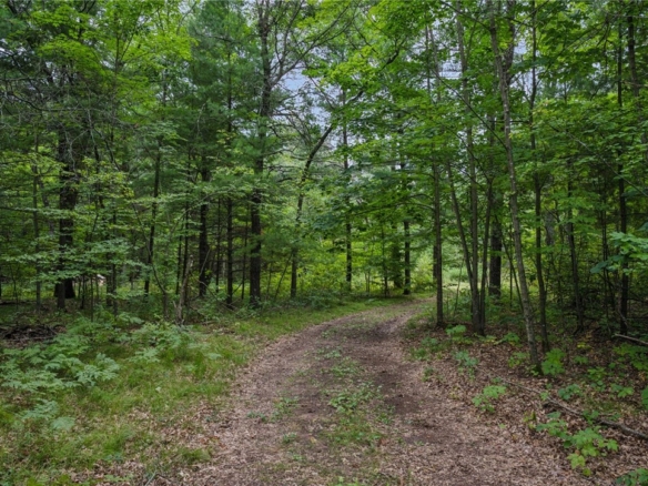 Residentialhouse for sale picture with an address of  15204 State Road 70  in Grantsburg and a list price of 699900