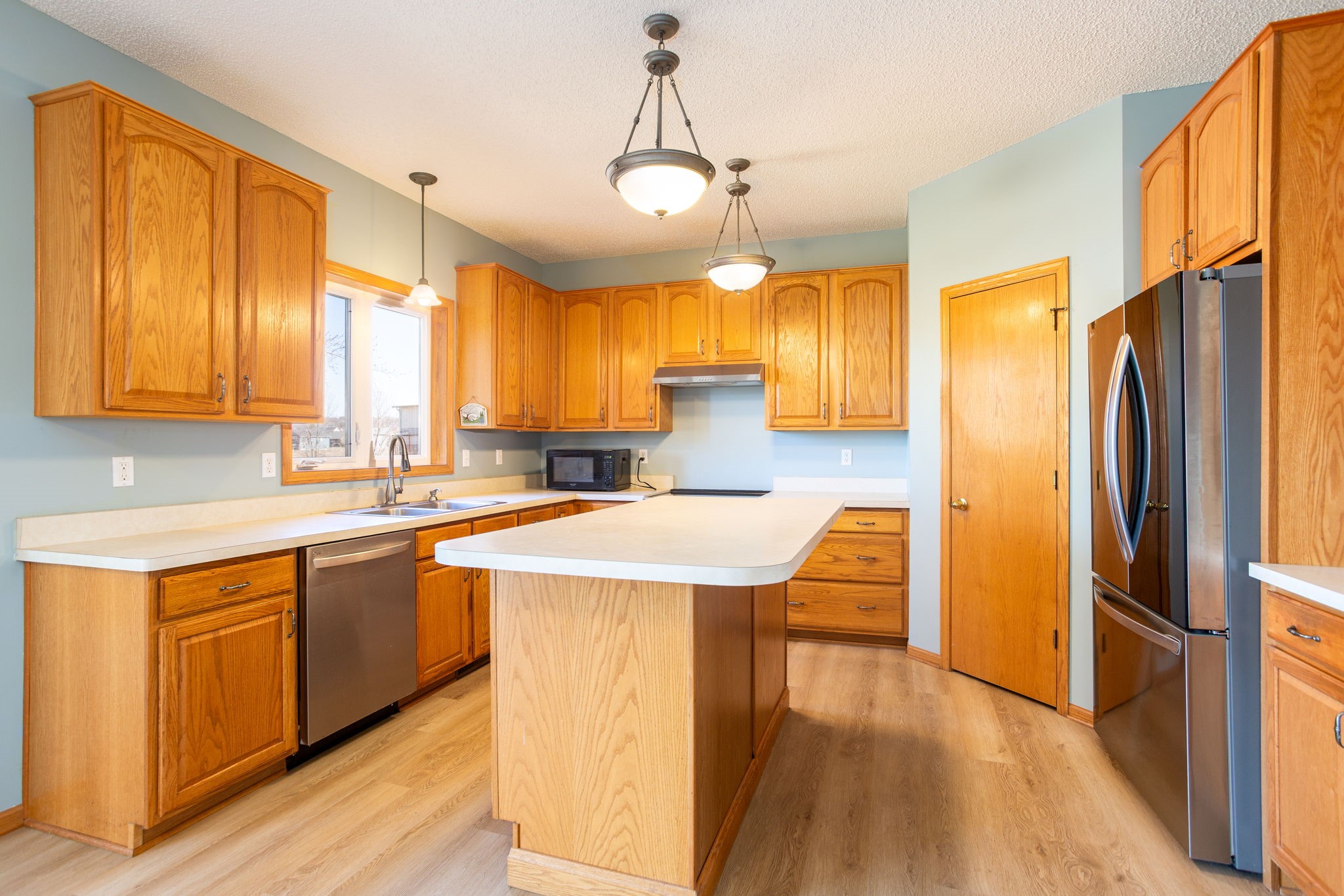 1612-County-Road-J-Hammond-WI-54015-1