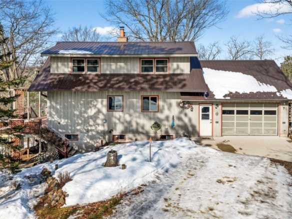 Residentialhouse for sale picture with an address of  16225 Frels Road in Cable and a list price of 550000