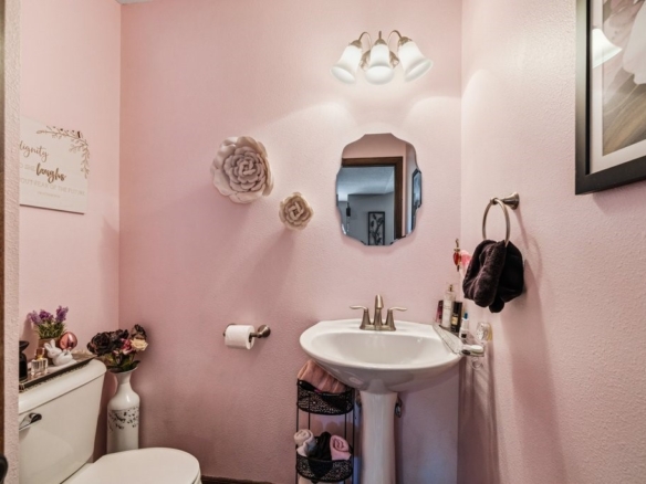 Residentialhouse for sale picture with an address of  1696 Timber Trail in Chippewa Falls and a list price of 324900