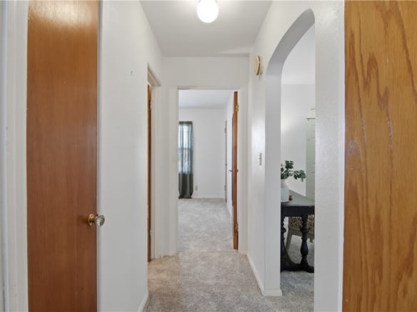 Residentialhouse for sale picture with an address of  1709 Hopkins Avenue in Eau Claire and a list price of 250000