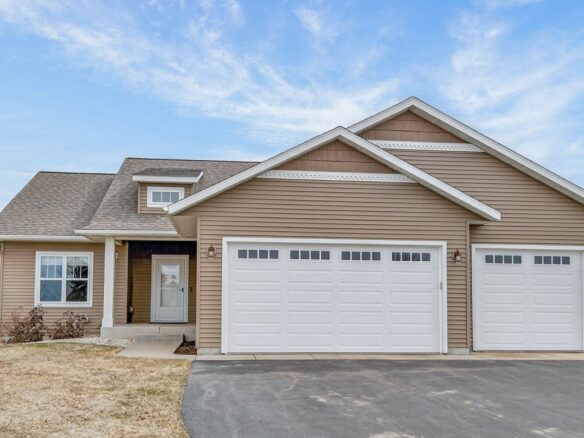 17244 109th Avenue Chippewa Falls WI 54729 — photo 1