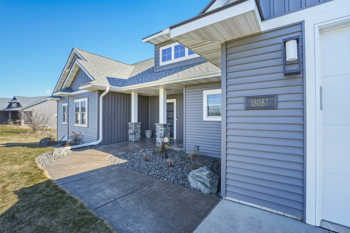 18087 22nd Avenue Chippewa Falls WI 54729 — photo 5