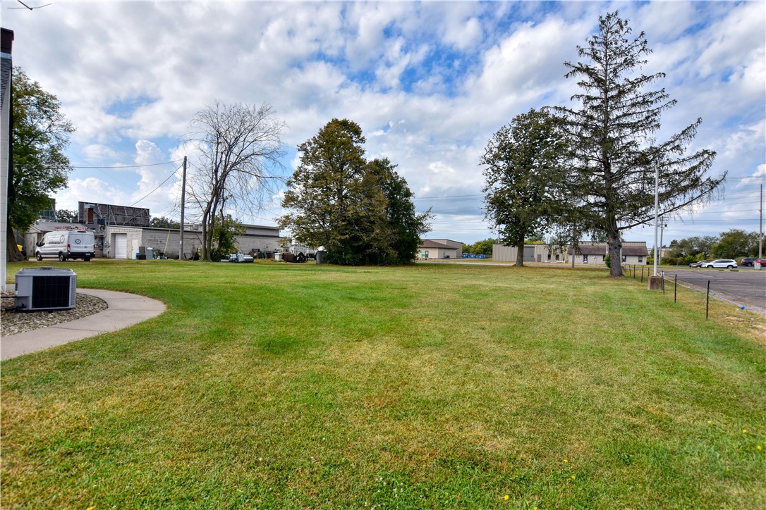 1822 S Main Street Rice Lake WI 54868 — photo 4