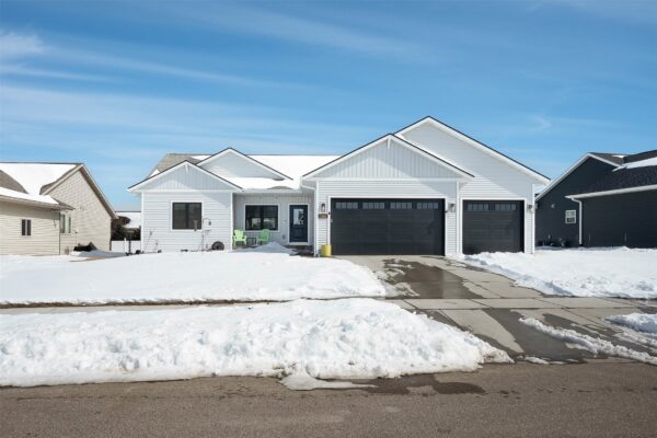 1853 Tucker Trail, Eau Claire, WI