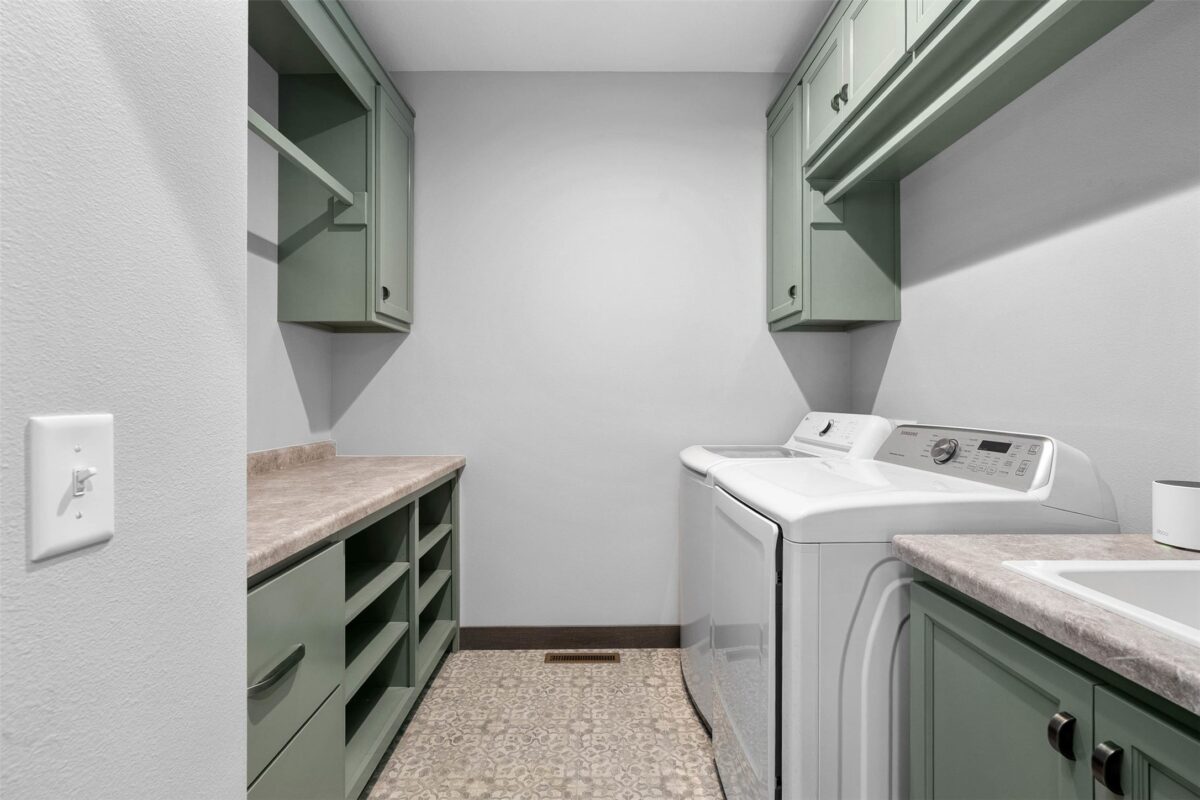 1853 Tucker Trail, Eau Claire, WI