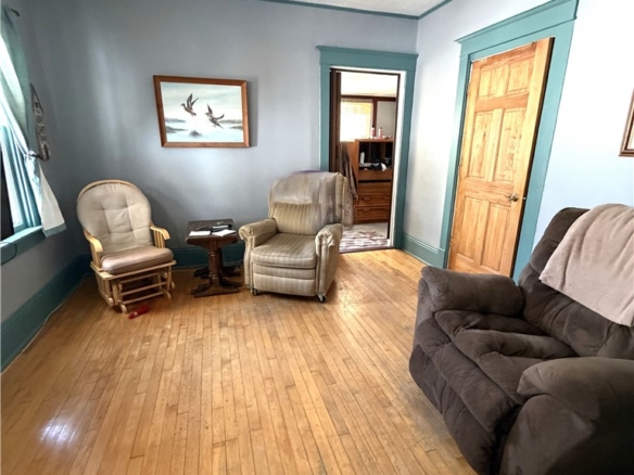 Residentialhouse for sale picture with an address of  18654 Hobson Street  in Whitehall and a list price of 142500