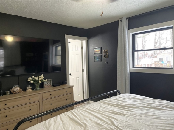 Residentialhouse for sale picture with an address of  1903 13 1/2 Avenue in Cameron and a list price of 345000