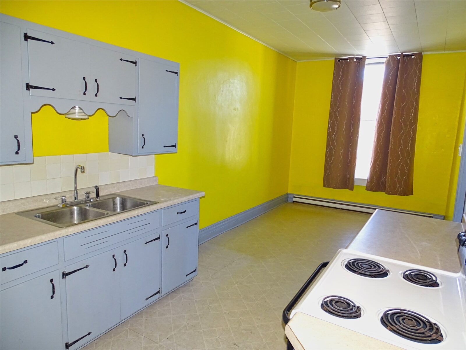 201 W Main Durand WI 54736 — photo 19