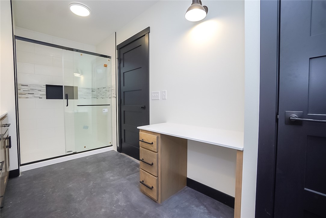 20251-72nd-Chippewa-Falls-WI-54729-8