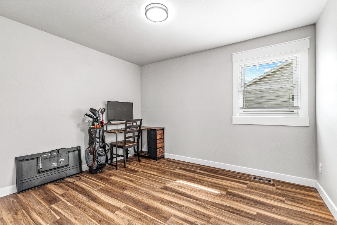 2100-26th-Bloomer-WI-54724-6