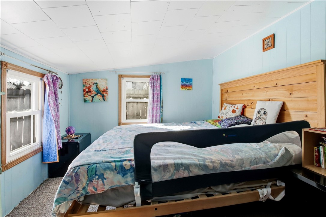 215-10th-Eau-Claire-WI-54703-6