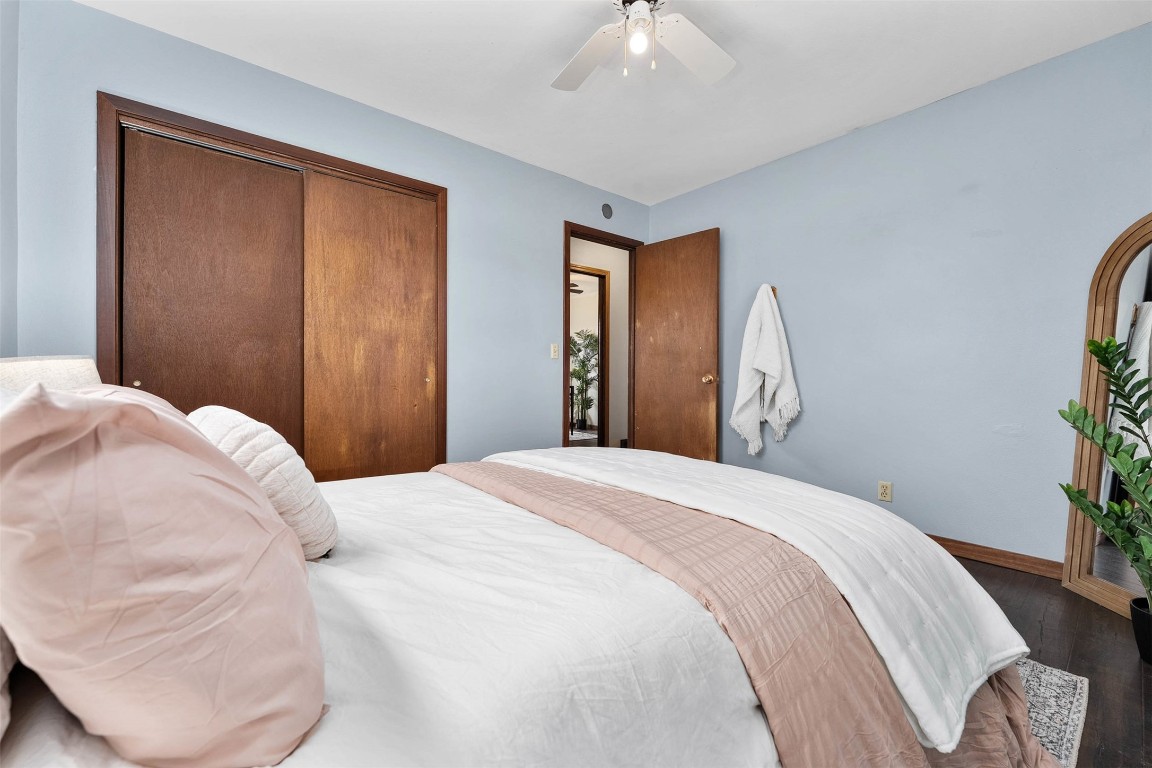 2234-Freeway-Bloomer-WI-54724-5