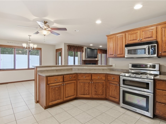 Residentialhouse for sale picture with an address of  2603 Princeton Avenue in Eau Claire and a list price of 409900