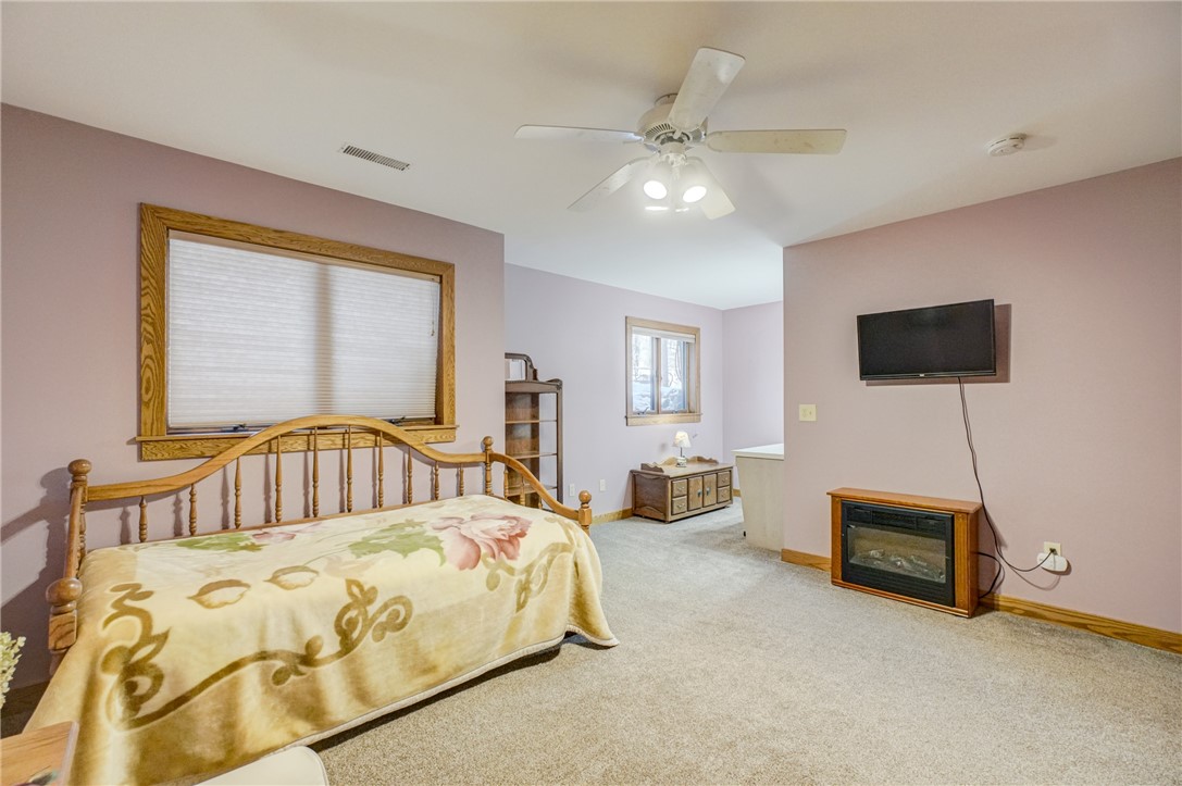 2715-Cherry-Blossom-Menomonie-WI-54751-5