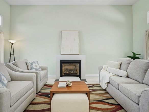 Residentialhouse for sale picture with an address of  27185 250th Street  in Holcombe and a list price of 374900