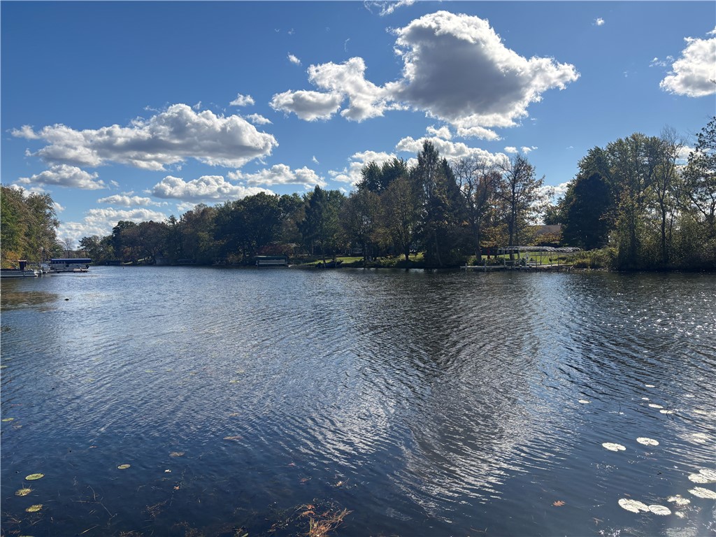 2725-26-78-Ave-Mikana-WI-54857-8