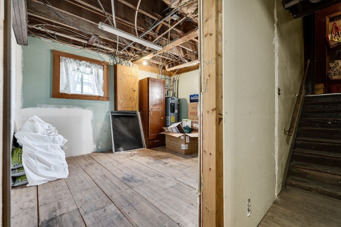 28049-County-Highway-X-Cashton-WI-54619-5