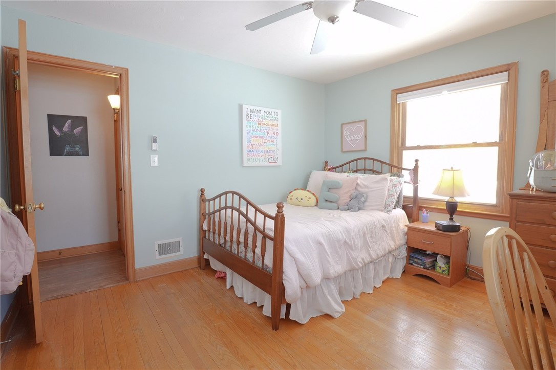 2819-Clark-Place-Eau-Claire-WI-54701-5