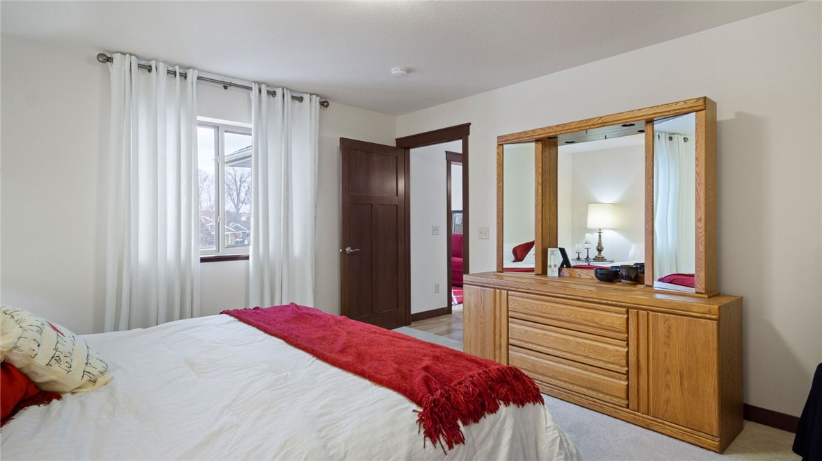 2874-Longwing-Altoona-WI-54720-6