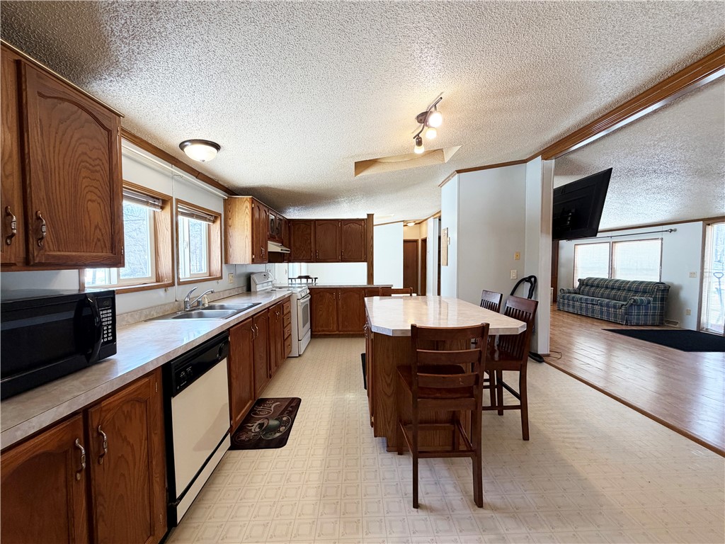 Residential at 2939 18 3/4 Street, Rice Lake, WI 54868 — photo 7