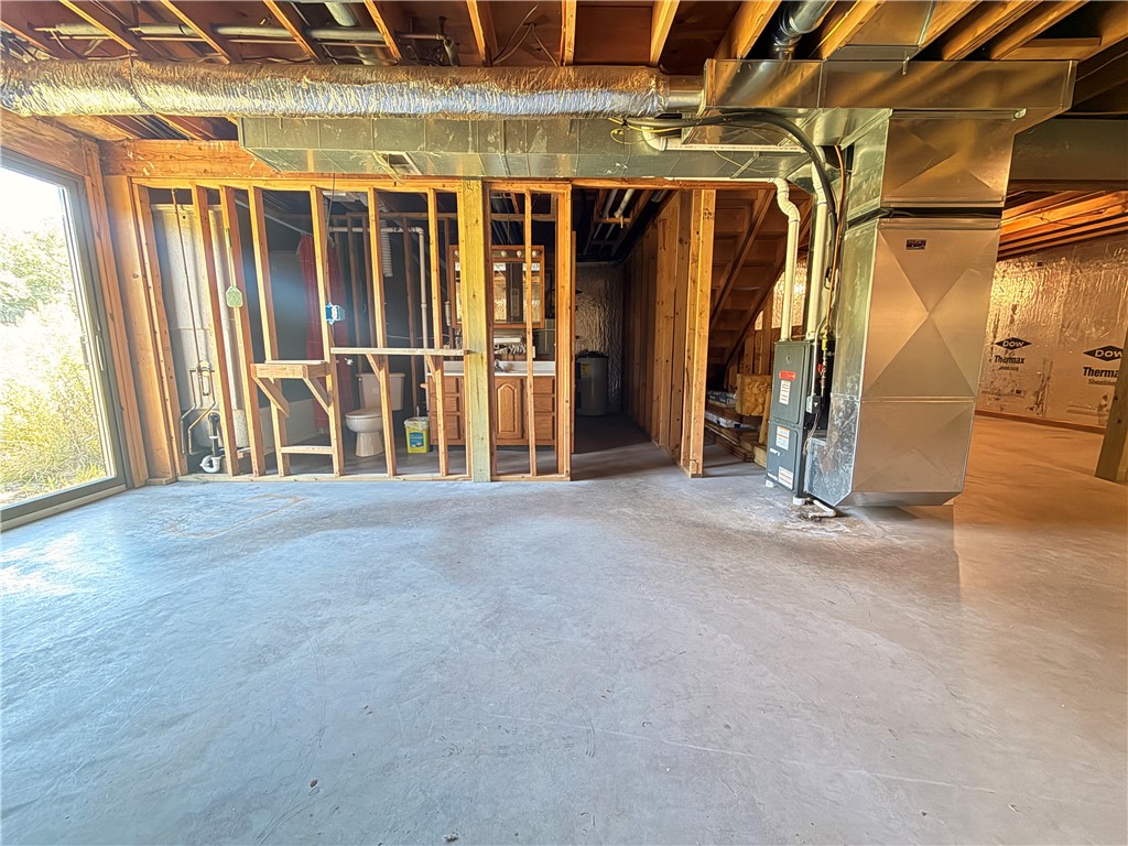 2952-90th-Frederic-WI-54837-2